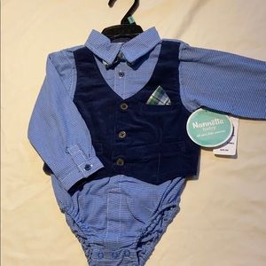 👶Cutest little onesie👶